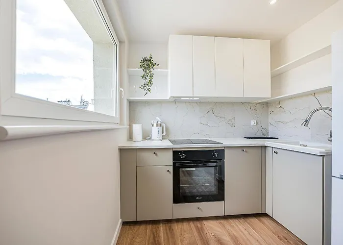 Apartman Hello So Close