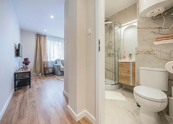 アパート Hello So Close *